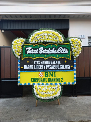 Papan Bunga Duka di Sendangadi